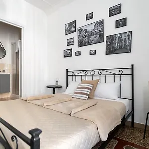 Couette-café Zaira, Rome