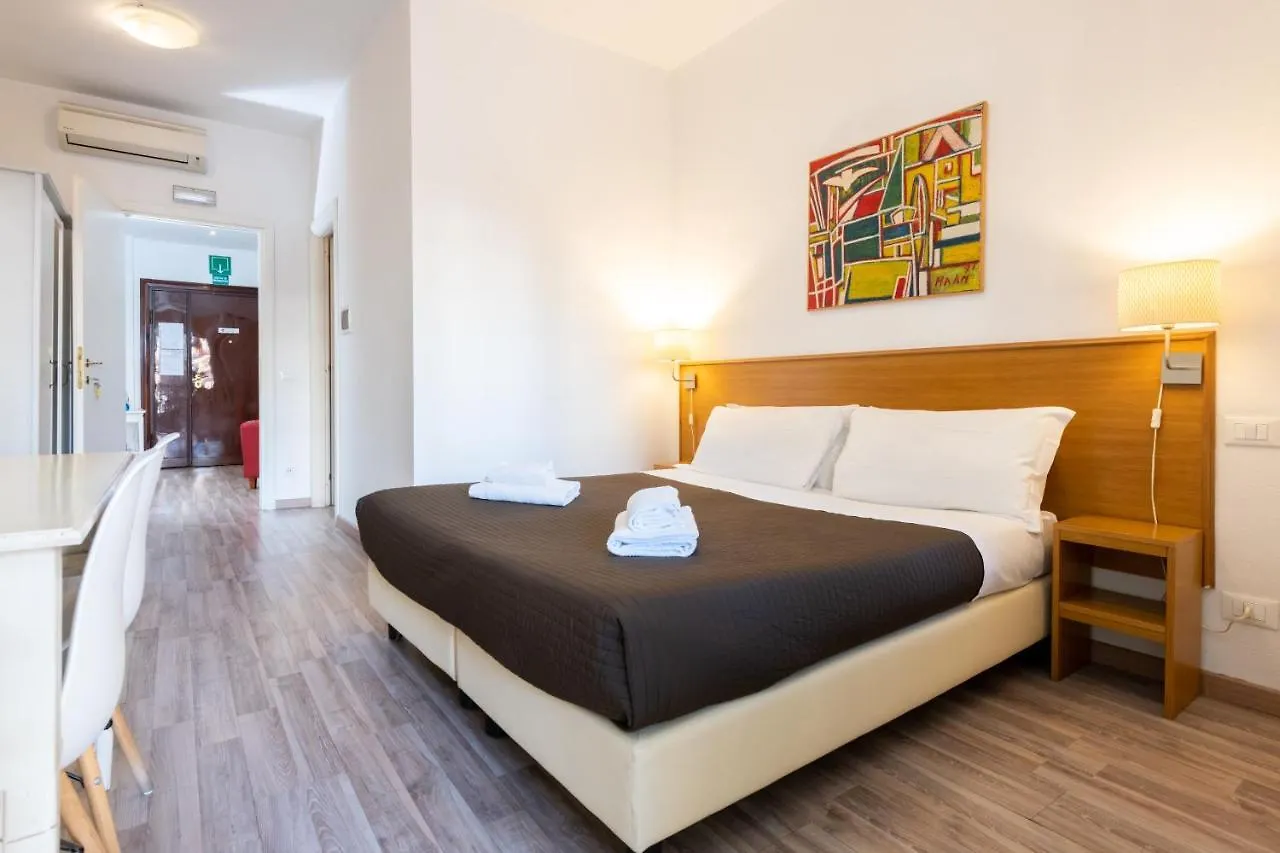 Aurelia Home Guest House Rome Italy